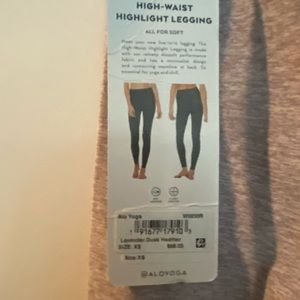 Alo yoga pants new with tags